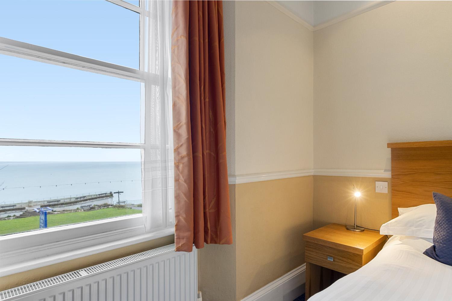 Babbacombe Royal Hotel And Carvery 토키 외부 사진